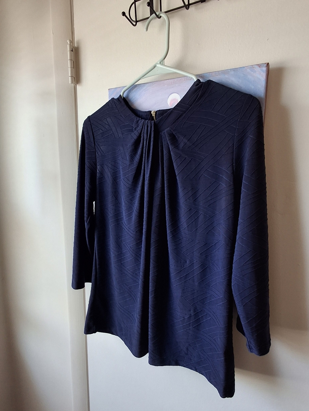 Liz Claiborne Navy Textured Long-Sleeve Crew Neck Top